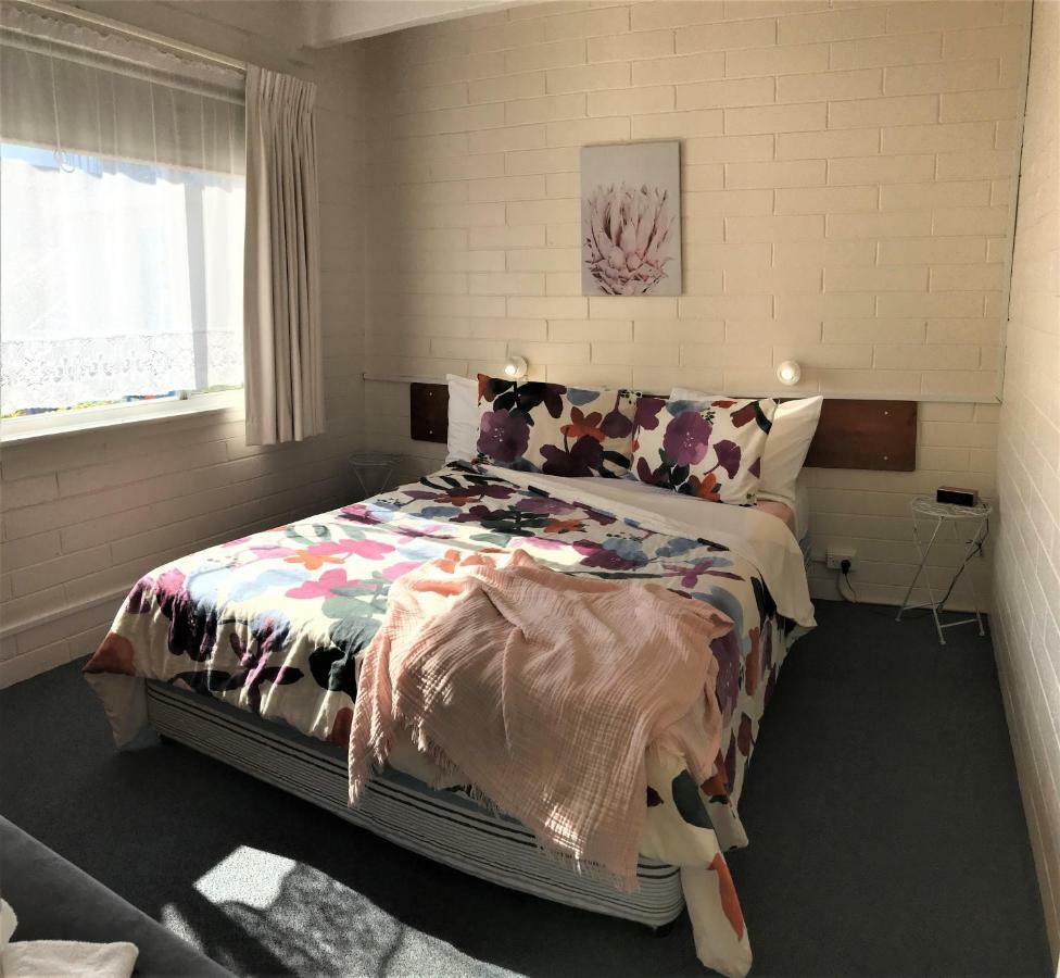 Kon Tiki Apartments Batemans Bay Kültér fotó