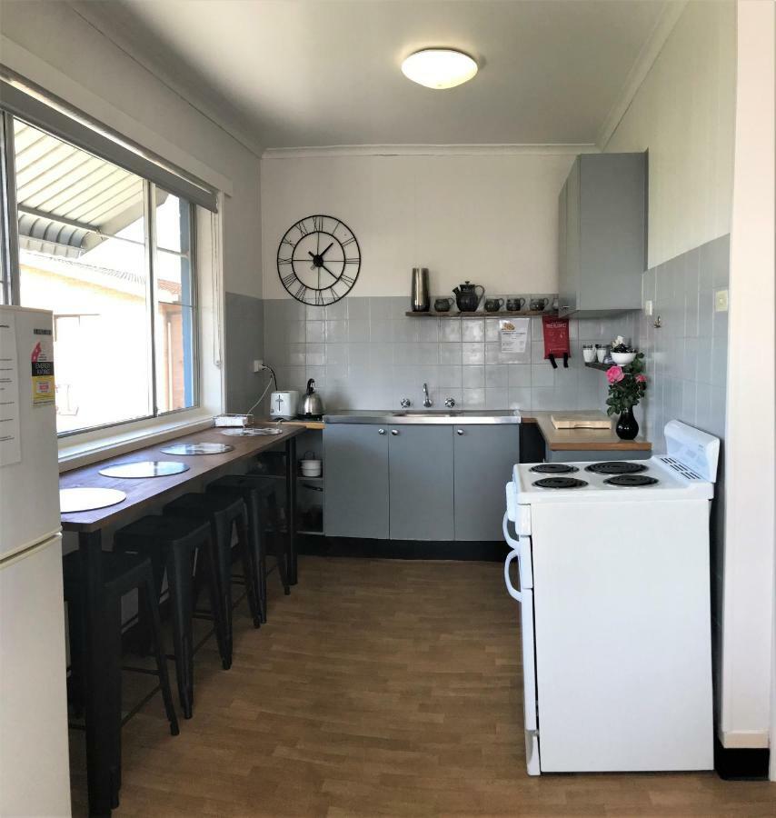 Kon Tiki Apartments Batemans Bay Kültér fotó